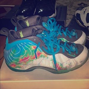 Nike Air Foamposite one “weatherman” size 10.5